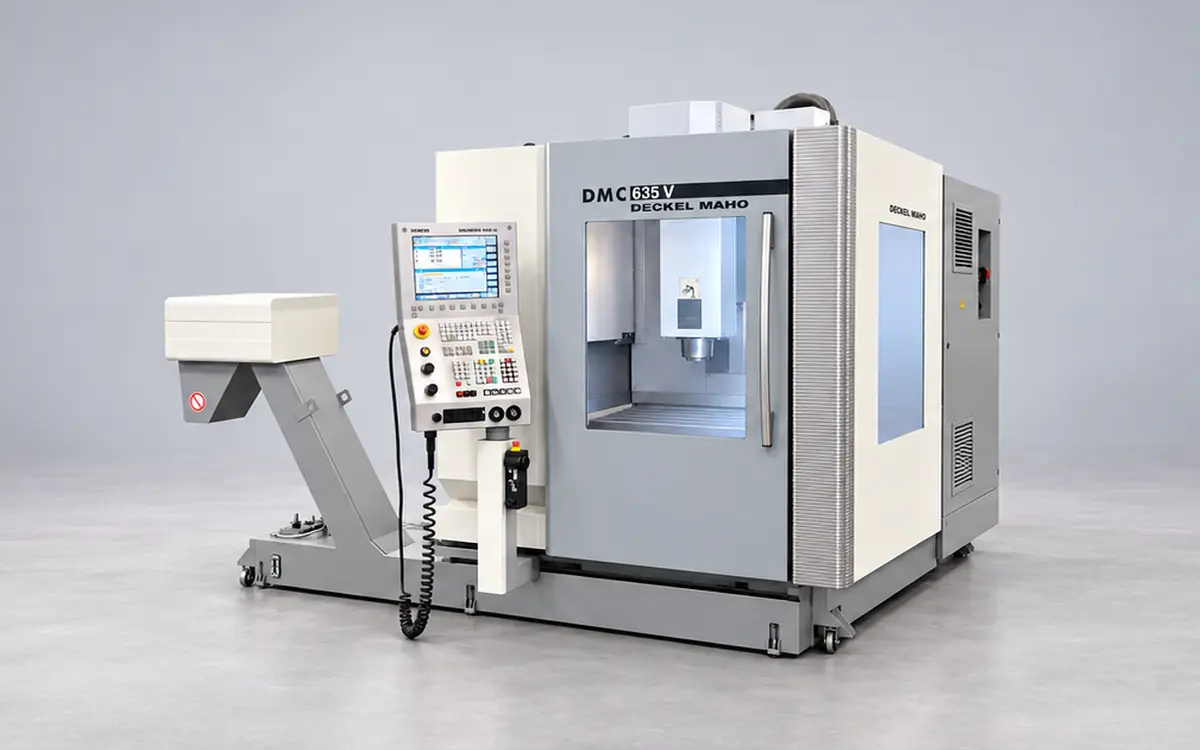 Pionowe centrum frezarskie DMG DMC 635 V ze sterowaniem Siemens